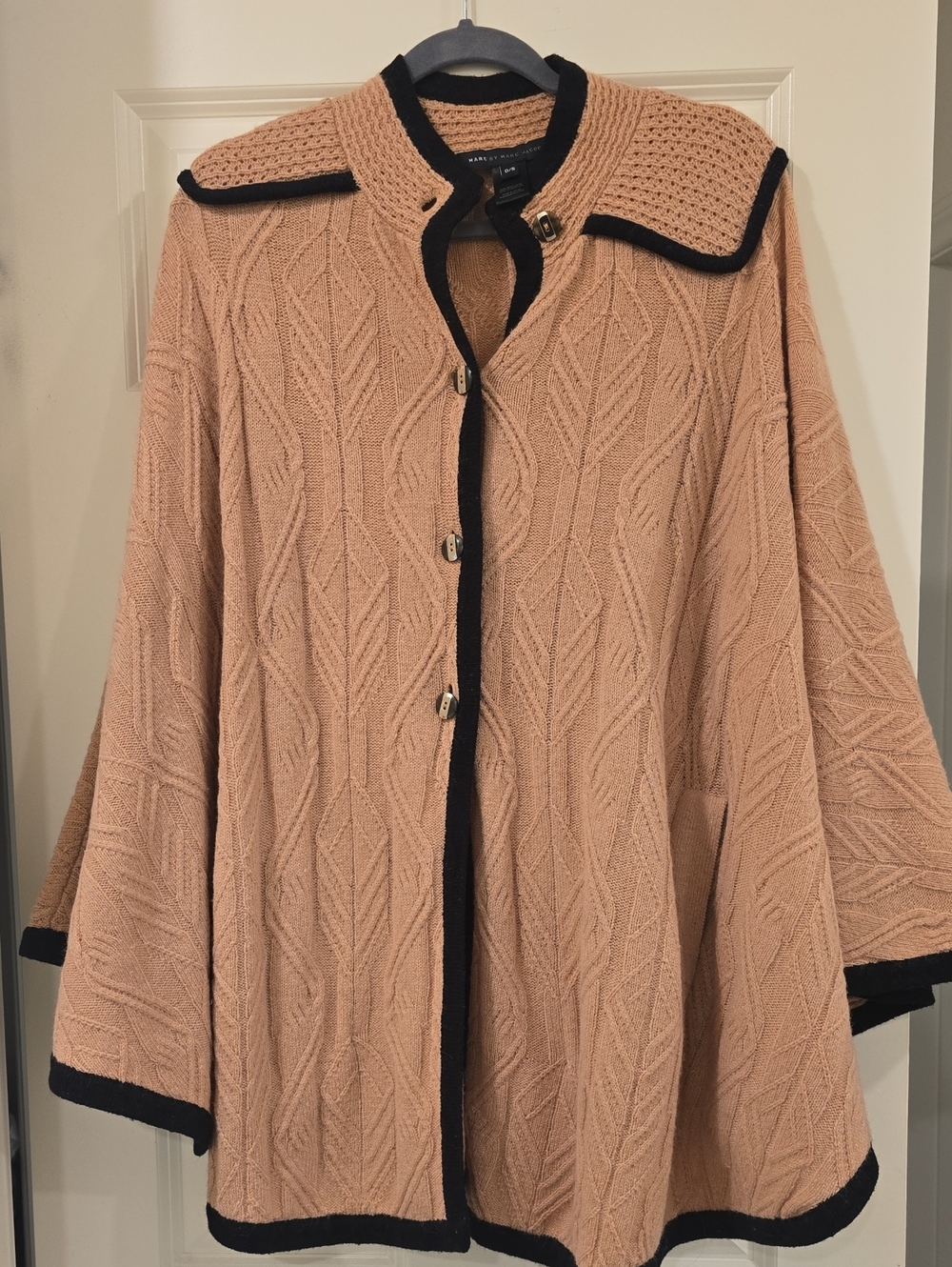 Marc By Marc Jacobs Beige Cable-Knit Women's Cape Sweater with Black Trim